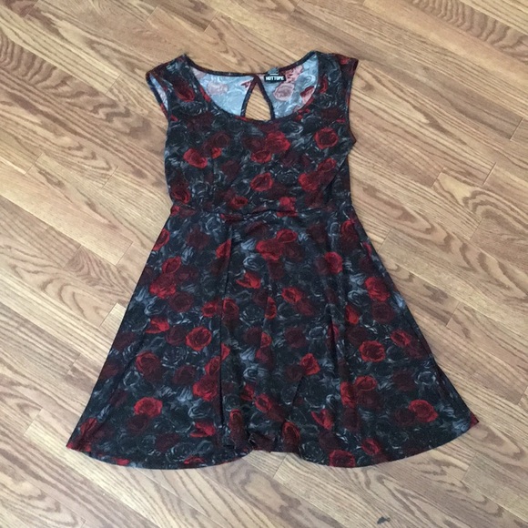 Hot Topic Dresses & Skirts - Black red and grey rose dress